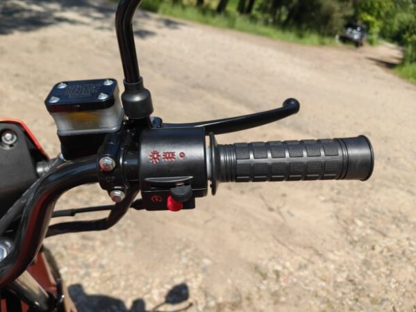 Roliz ALPHA Vertigo 49cc, 2026 г.