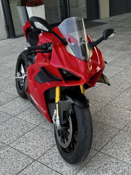 Ducati Superbike Panigale V4S, 2020 г.