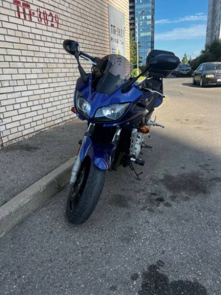 Yamaha FZS, 2002 г.
