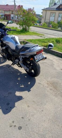 Yamaha FZS, 2002 г.