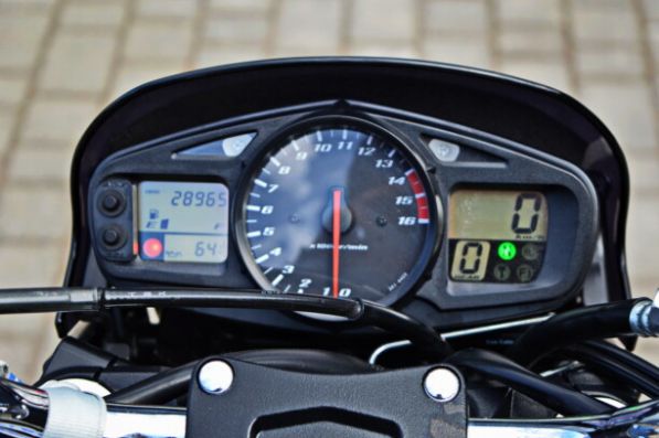 Suzuki GSR 600, 2008 г.