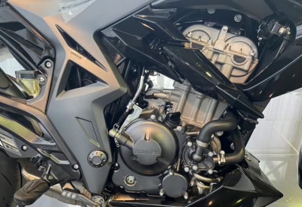 Zontes ZT350-R1 (4T ZT184MP EFI) 17/17, 2026 г.