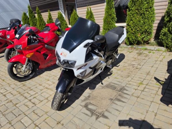 Honda VFR, 1999 г.