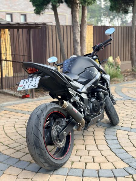 Suzuki GSR 750A, 2014 г.
