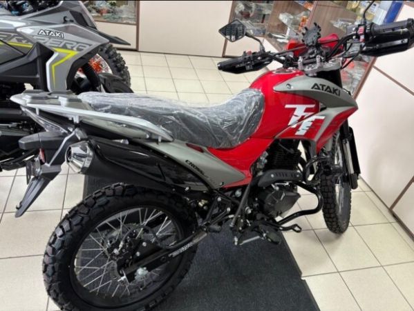 Ataki CROSSER 300, 2025 г.