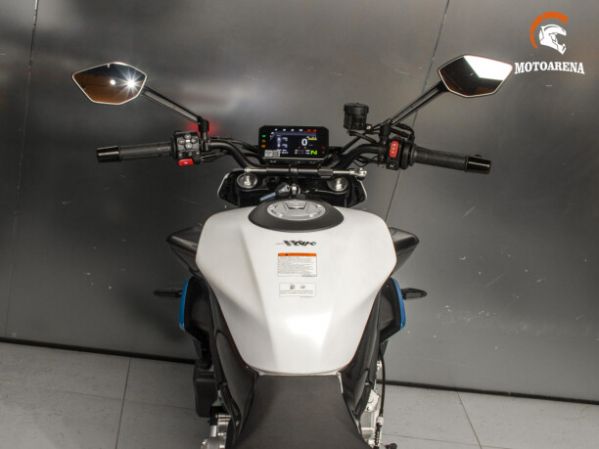 CFMOTO 675NK, 2026 г.