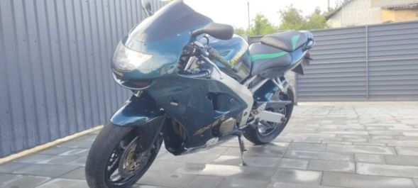 Kawasaki Ninja zx6r, 2001 г.