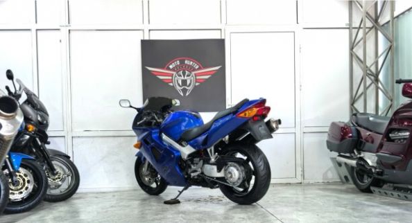 Honda VFR 800Fi Interceptor., 2001 г.