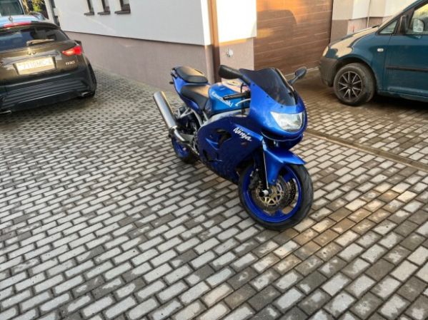 Kawasaki ZXR, 1999 г.