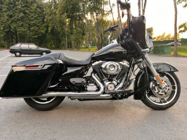Harley-Davidson Street Glide FLHX, 2011 г.