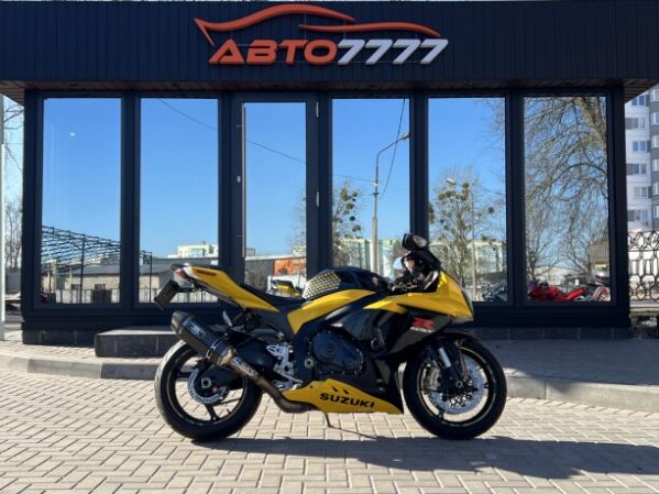 Suzuki GSX-R 6R, 2013 г.
