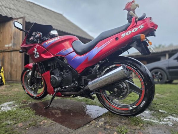Kawasaki GPZ, 1995 г.