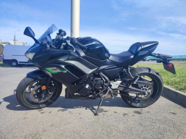 Kawasaki EX 650 R, 2025 г.