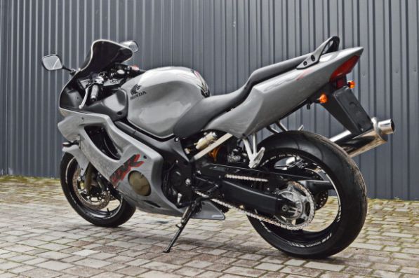 Honda CBR F4i, 2002 г.