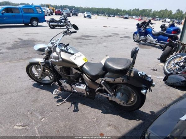 Honda VTX 1300, 2005 г.