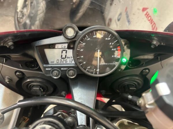 Yamaha YZF R1, 2005 г.