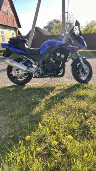 Yamaha FZS, 2003 г.