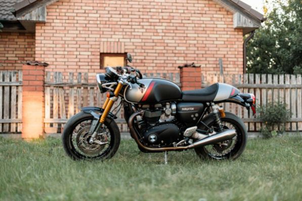 Triumph Thruxton RS, 2020 г.