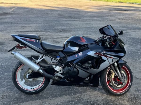 Honda CBR 929 Fireblade, 2000 г.