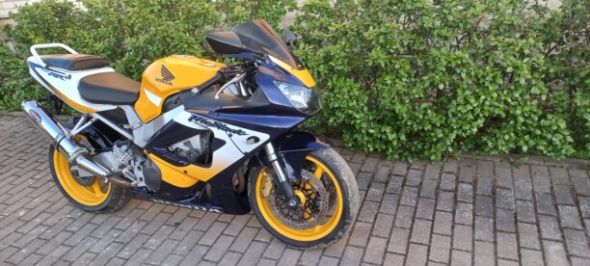Honda CBR 929RR, 2000 г.