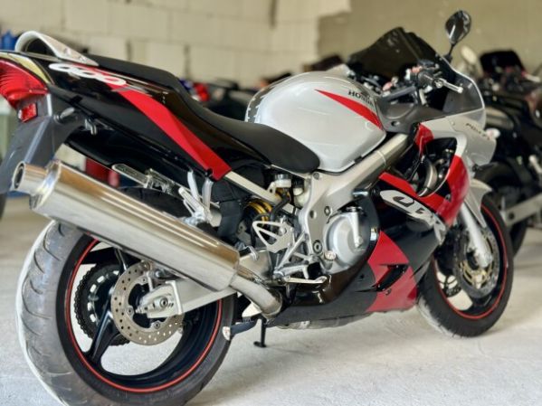 Honda CBR 600 F4i, 2003 г.