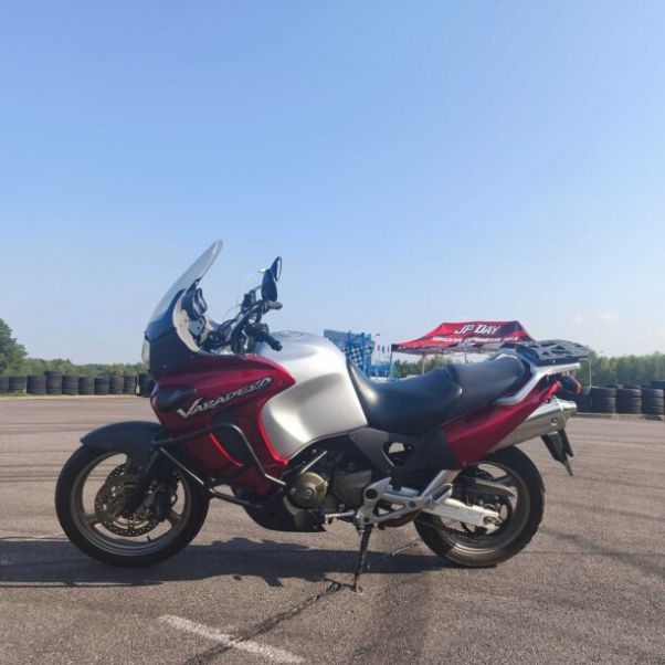 Honda Varadero XL1000, 2001 г.