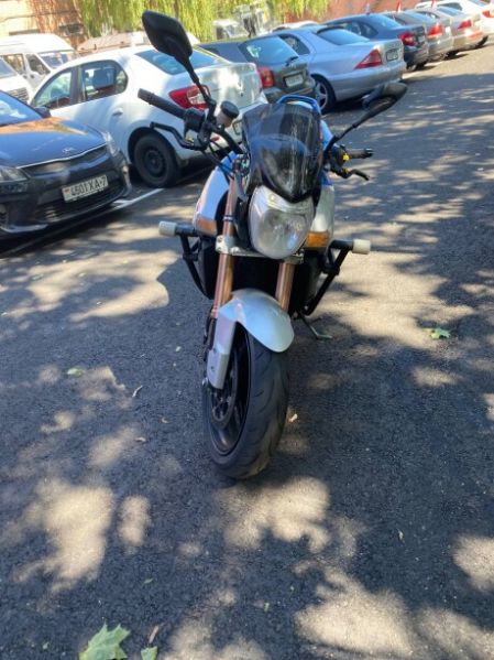 Suzuki GSR, 2008 г.