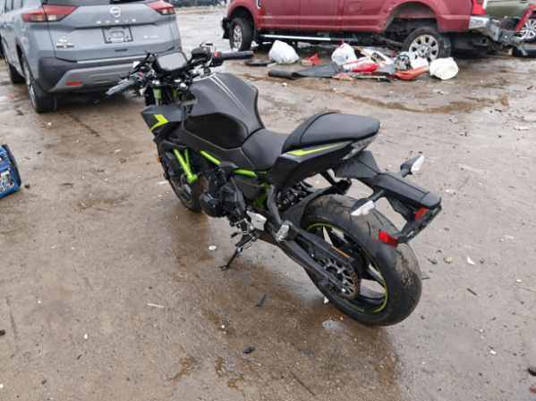 Kawasaki ER 650, 2022 г.