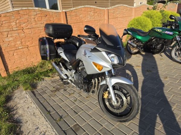 Honda CBF, 2004 г.