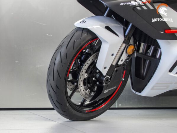 CFMOTO 675SR-R, 2026 г.