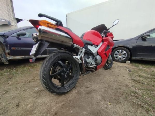 Honda VFR, 2001 г.