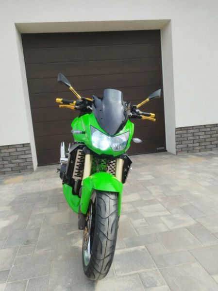 Kawasaki Z ZR1000, 2005 г.