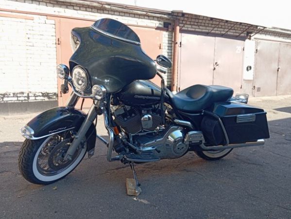 Harley-Davidson Road King FLHRCI, 2000 г.