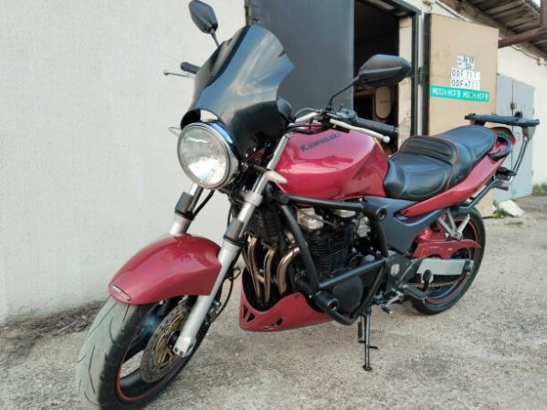 Kawasaki ZR ZR750, 2002 г.