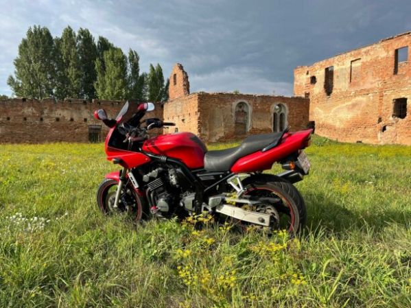 Yamaha FZS, 2000 г.