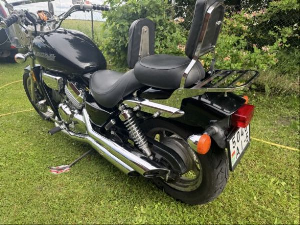 Honda VF VF750C Magna, 2000 г.