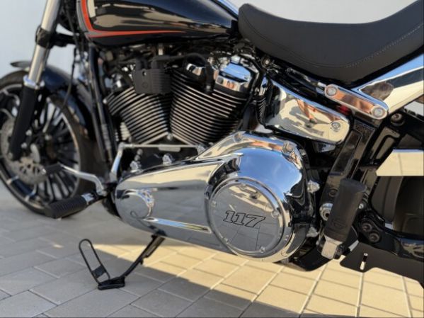 Harley-Davidson Breakout, 2024 г.