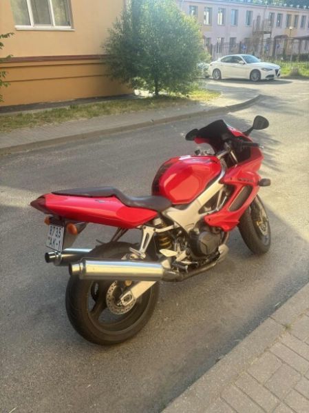 Honda VTR, 1998 г.