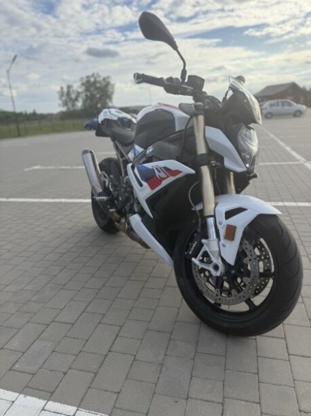 BMW S нейкед, 2021 г.
