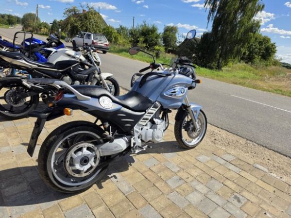 BMW F, 2001 г.