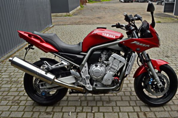 Yamaha FZS 1000 Fazer, 2002 г.