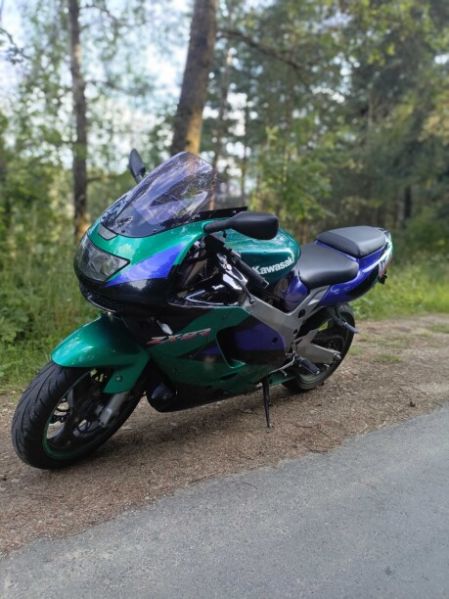 Kawasaki ZXR, 1996 г.