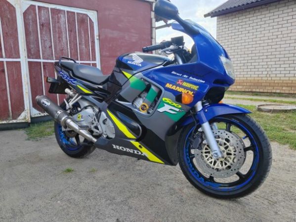 Honda CBR, 1996 г.