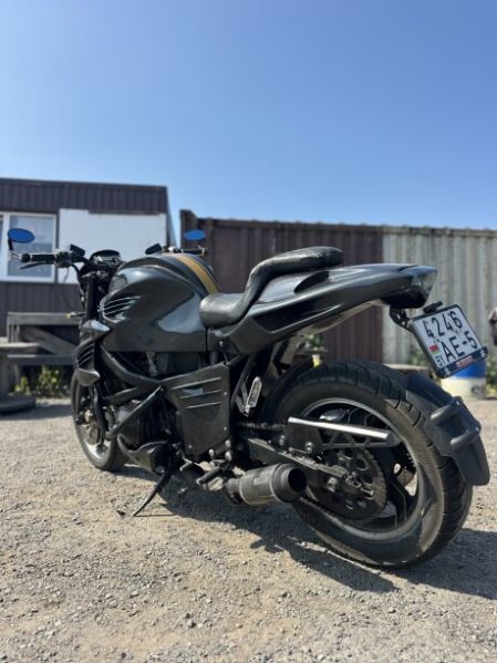 Suzuki GSX-R, 1990 г.