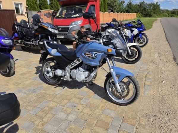 BMW F, 2001 г.