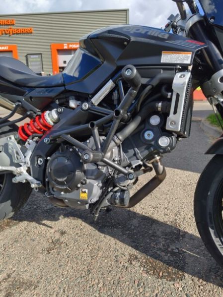 Aprilia Shiver V2 рест., 2015 г.
