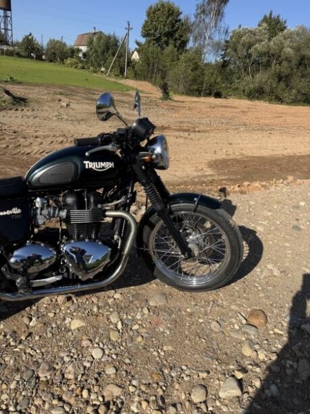 Triumph Bonneville, 2010 г.