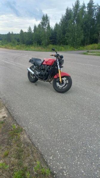 Kawasaki GPX 600, 1998 г.