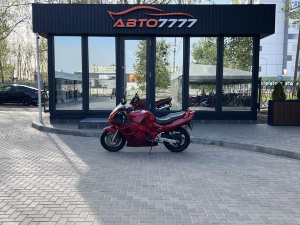 Suzuki RF 900R, 1994 г.