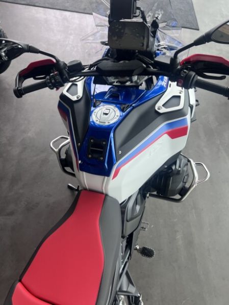 BMW R 1300 GS ADVENTURE TROPHY, 2025 г.